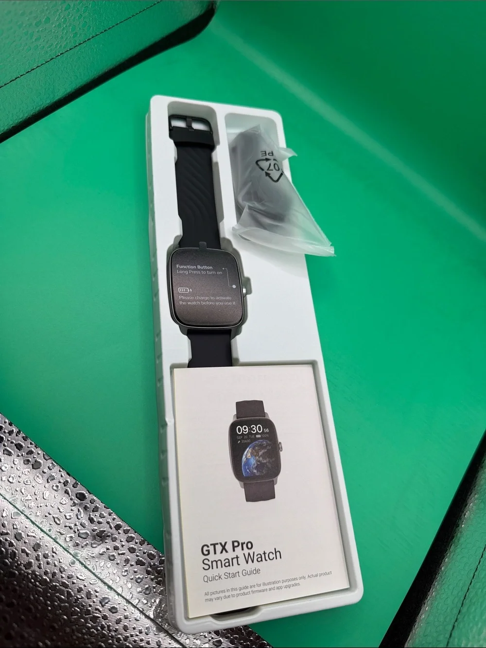 Smart Fitness Watch - Black